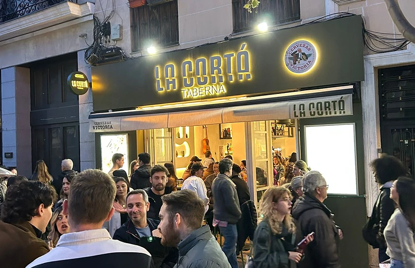 La cortá La latina